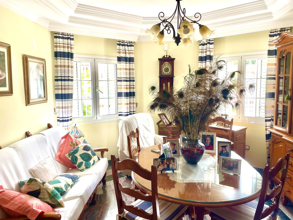 Huis te koop in Las Lagunas | 4 slaapkamers H5461522