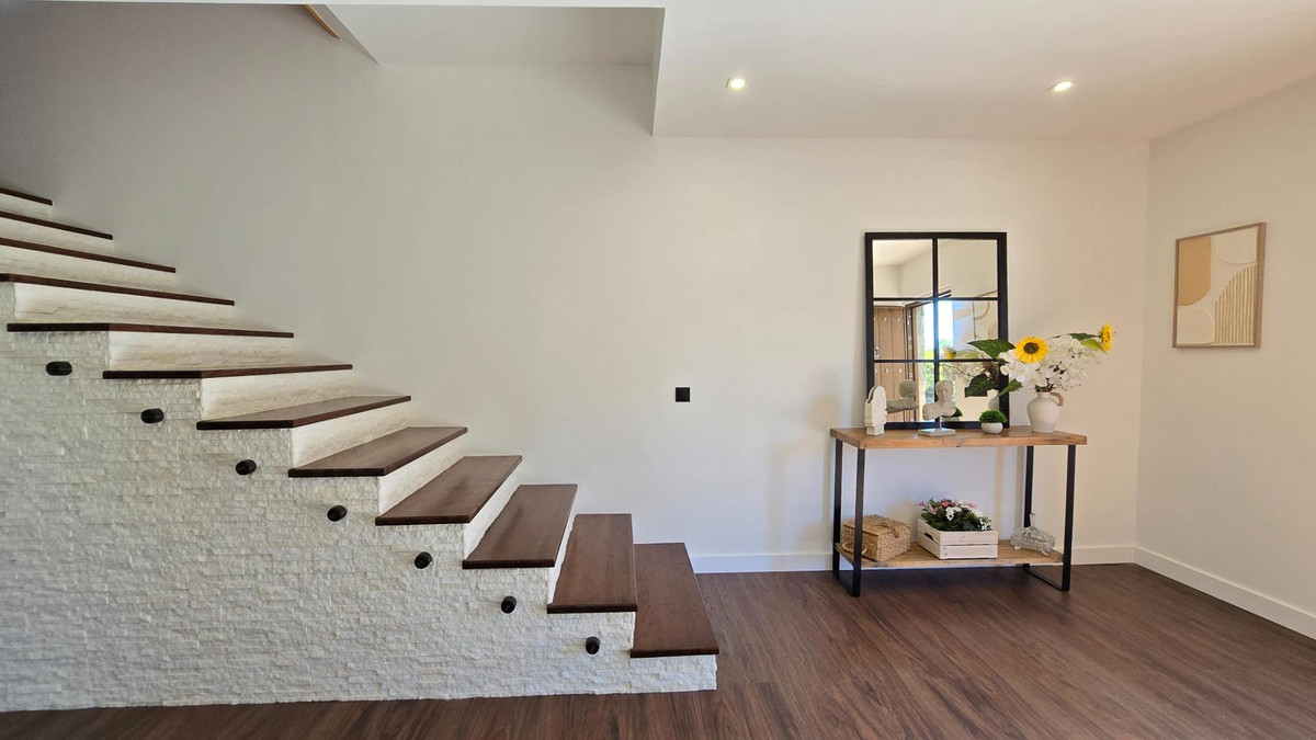 Huis te koop in Limonar | 4 slaapkamers H5245423