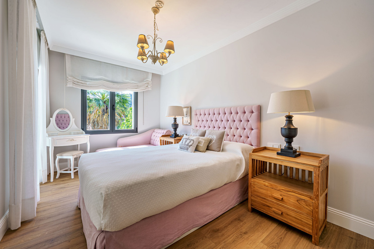 Huis te koop in Limonar | 8 slaapkamers H5293279