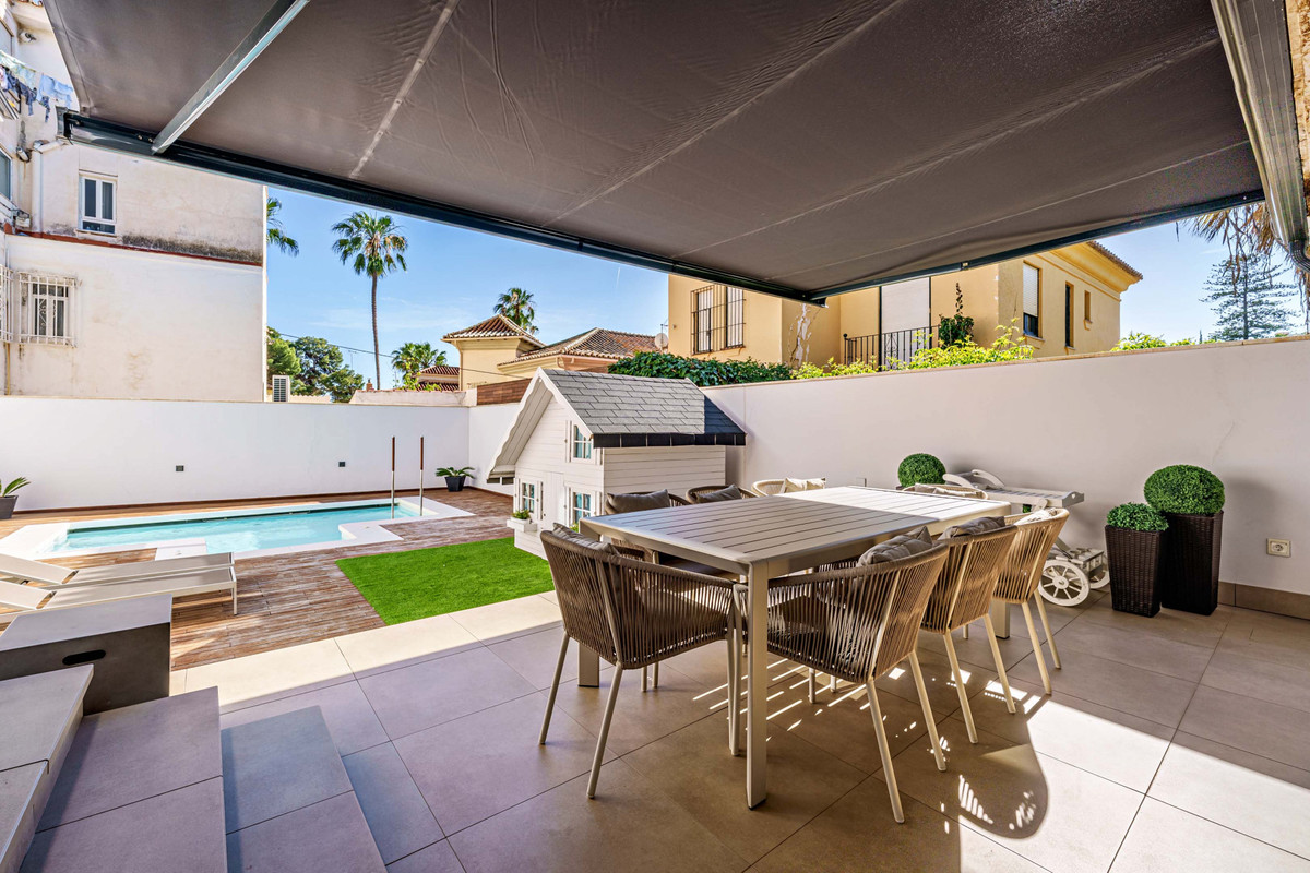 Huis te koop in Limonar | 8 slaapkamers H5293279