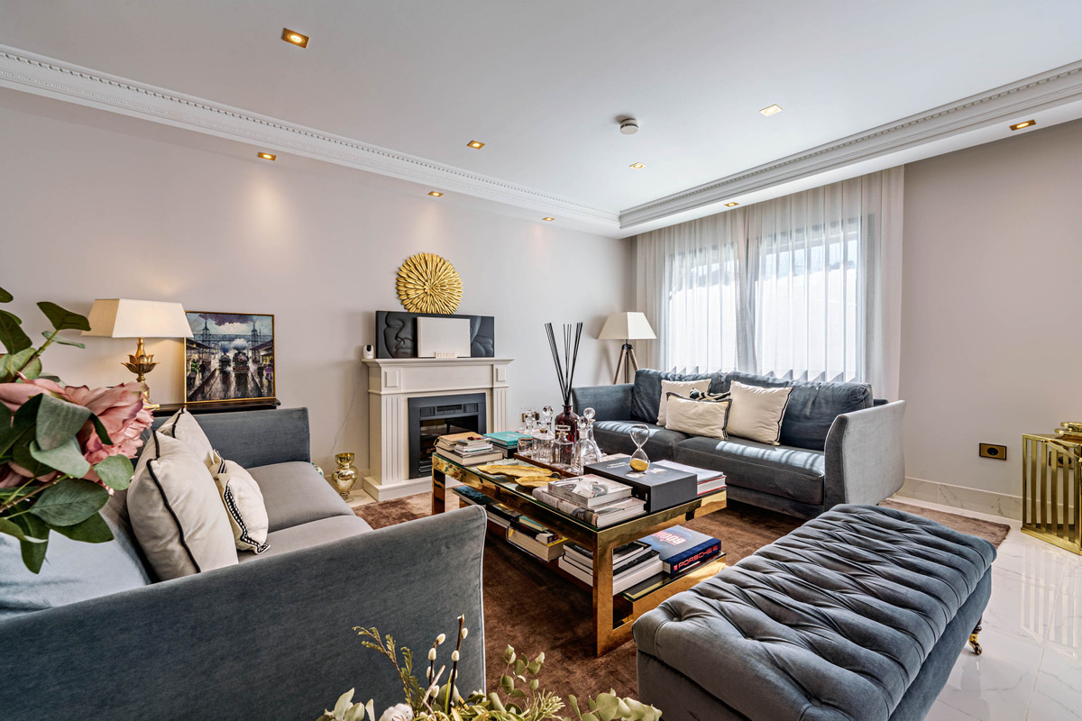 Huis te koop in Limonar | 8 slaapkamers H5293279