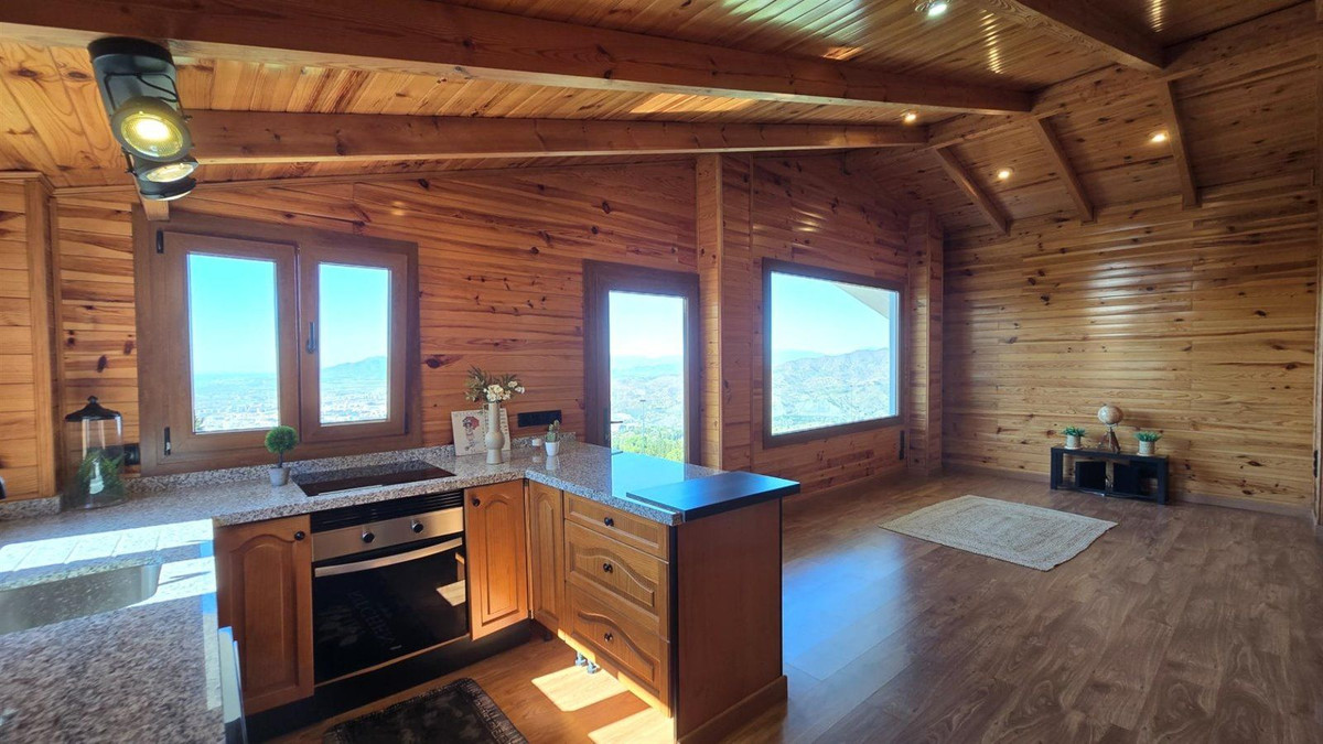 Huis te koop in Limonar | 4 slaapkamers H5356768