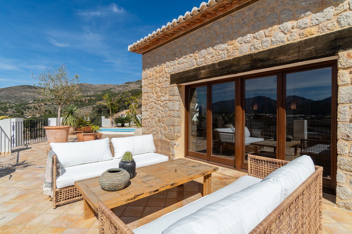Property main view 30