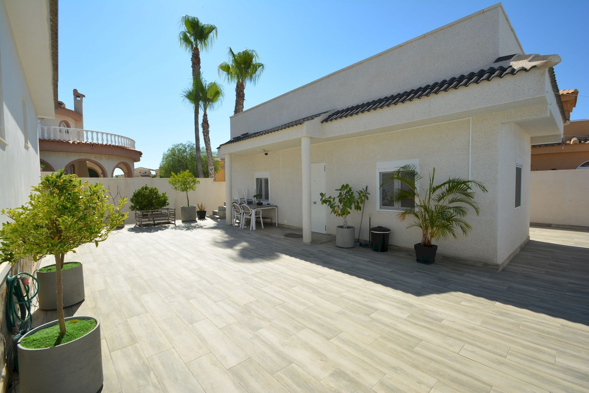 Property main view 4