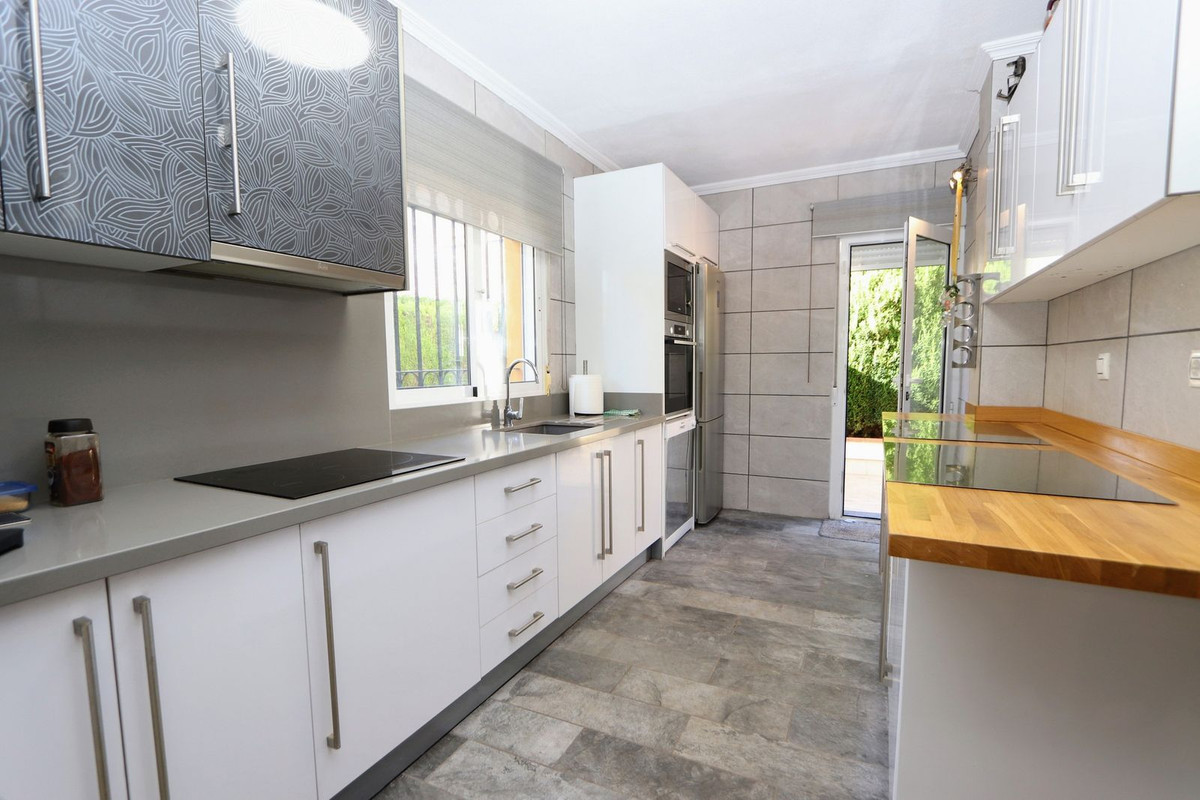 Huis te koop in Lomas de Cabo Roig | 3 slaapkamers H5230354