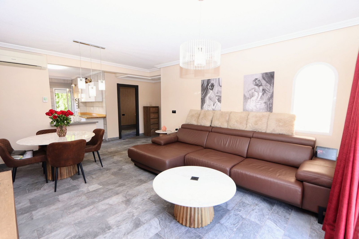 Huis te koop in Lomas de Cabo Roig | 3 slaapkamers H5230354