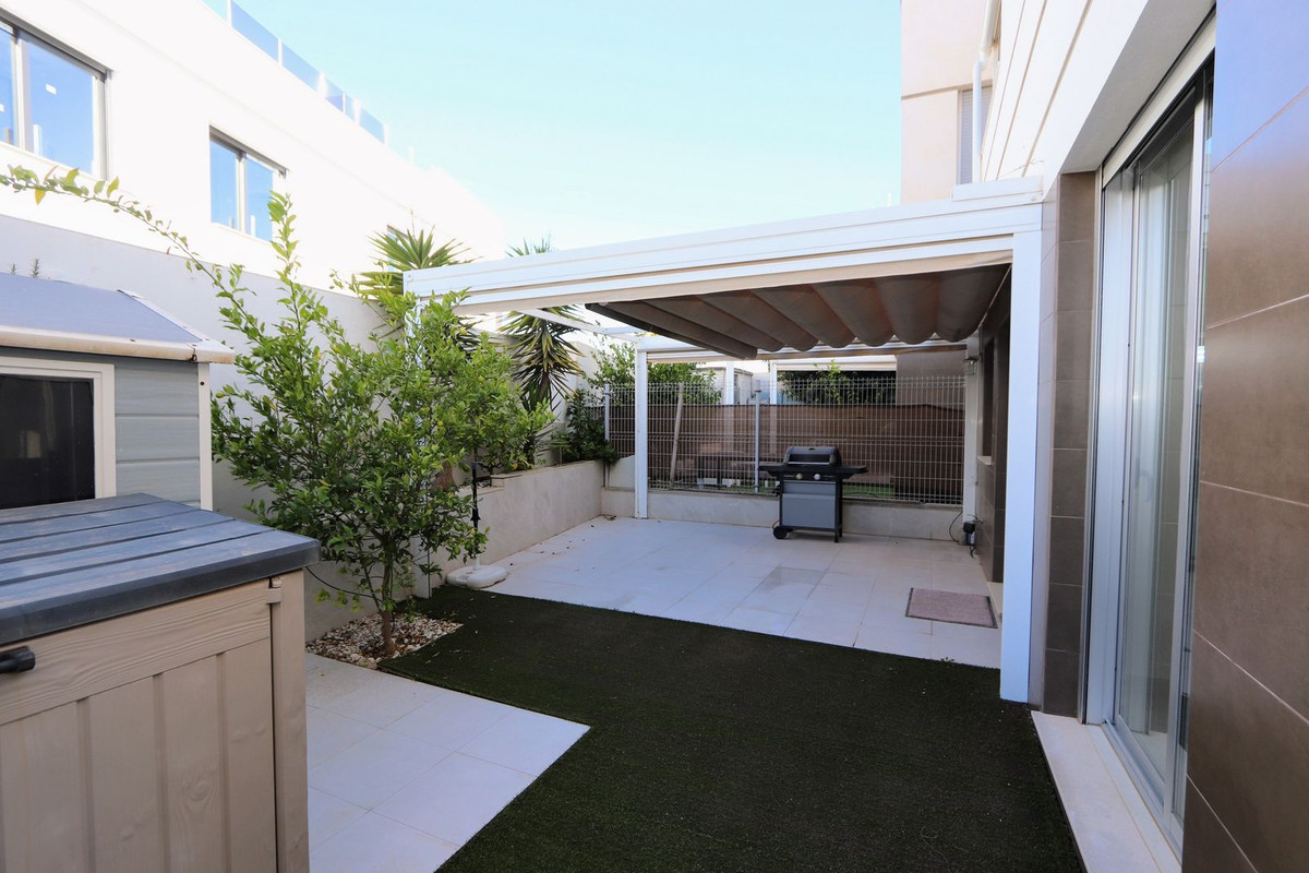 Huis te koop in Lomas de Cabo Roig | 3 slaapkamers H5241847