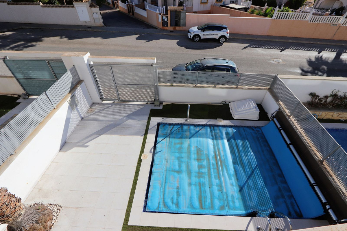 Huis te koop in Lomas de Cabo Roig | 3 slaapkamers H5241847