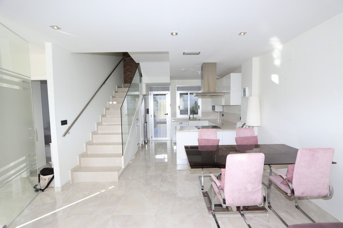 Huis te koop in Lomas de Cabo Roig | 3 slaapkamers H5241847