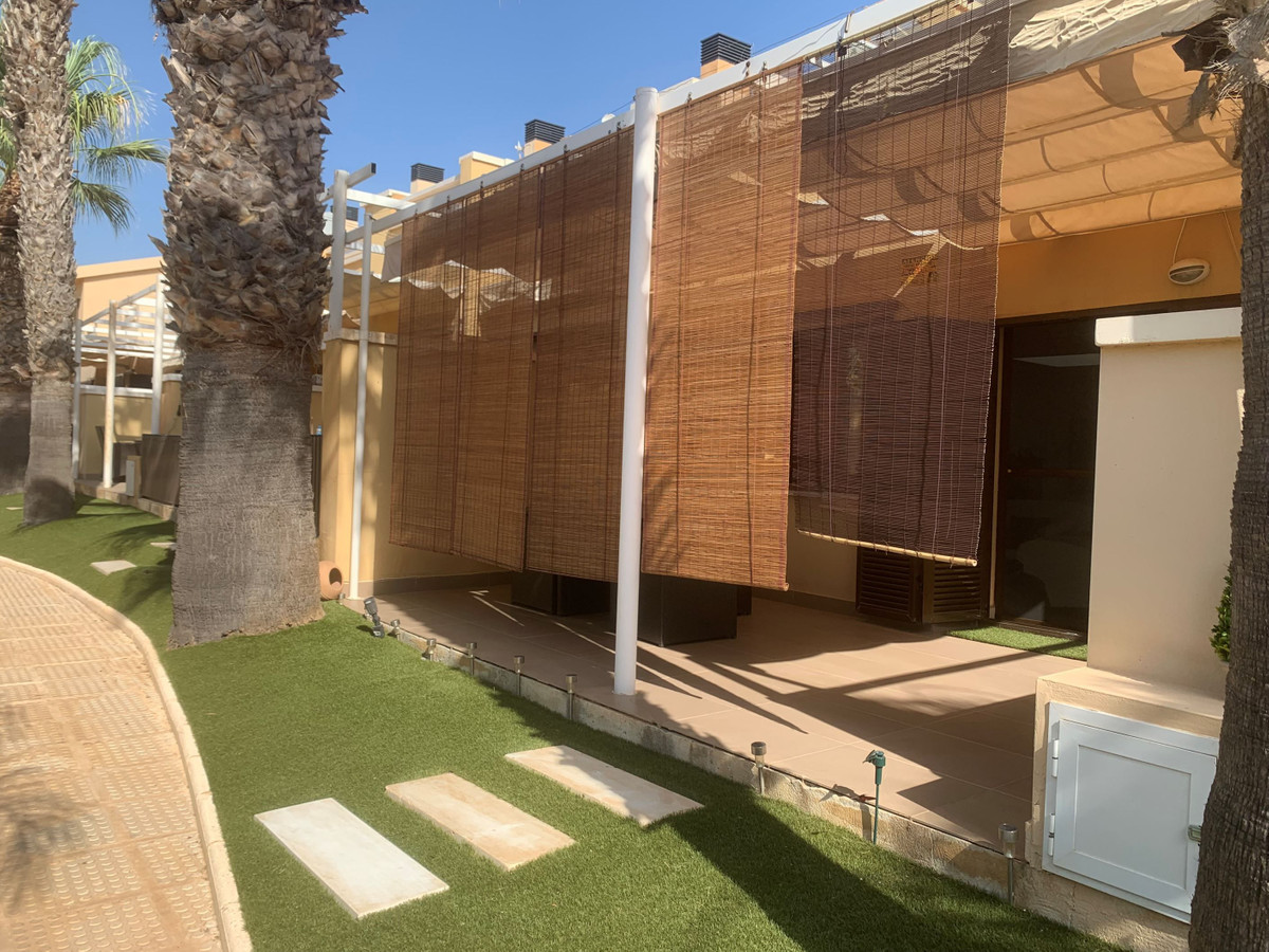 Huis te koop in Lomas de Cabo Roig | 2 slaapkamers H5245822