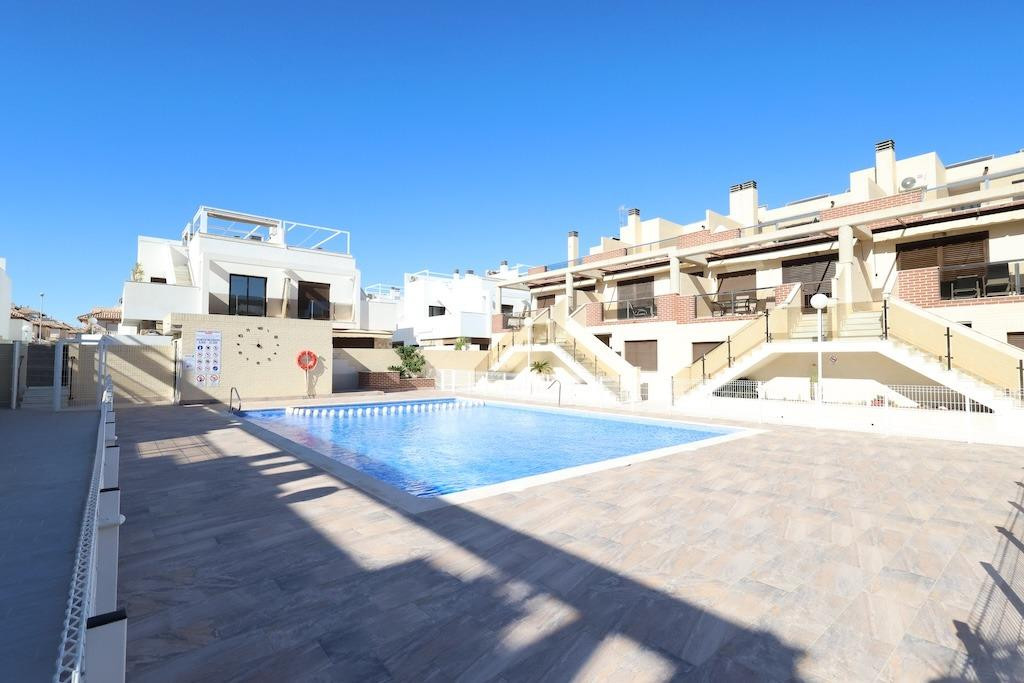 Huis te koop in Lomas de Cabo Roig | 2 slaapkamers H5307130