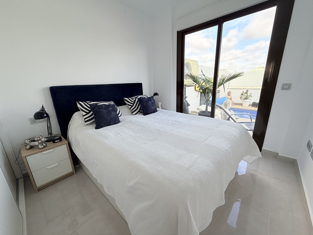 Huis te koop in Lomas de Cabo Roig | 3 slaapkamers H5315095