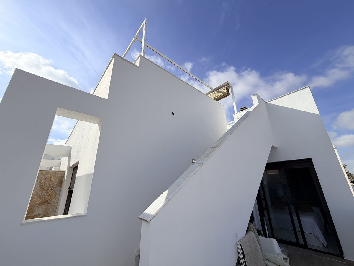 Huis te koop in Lomas de Cabo Roig | 3 slaapkamers H5315095