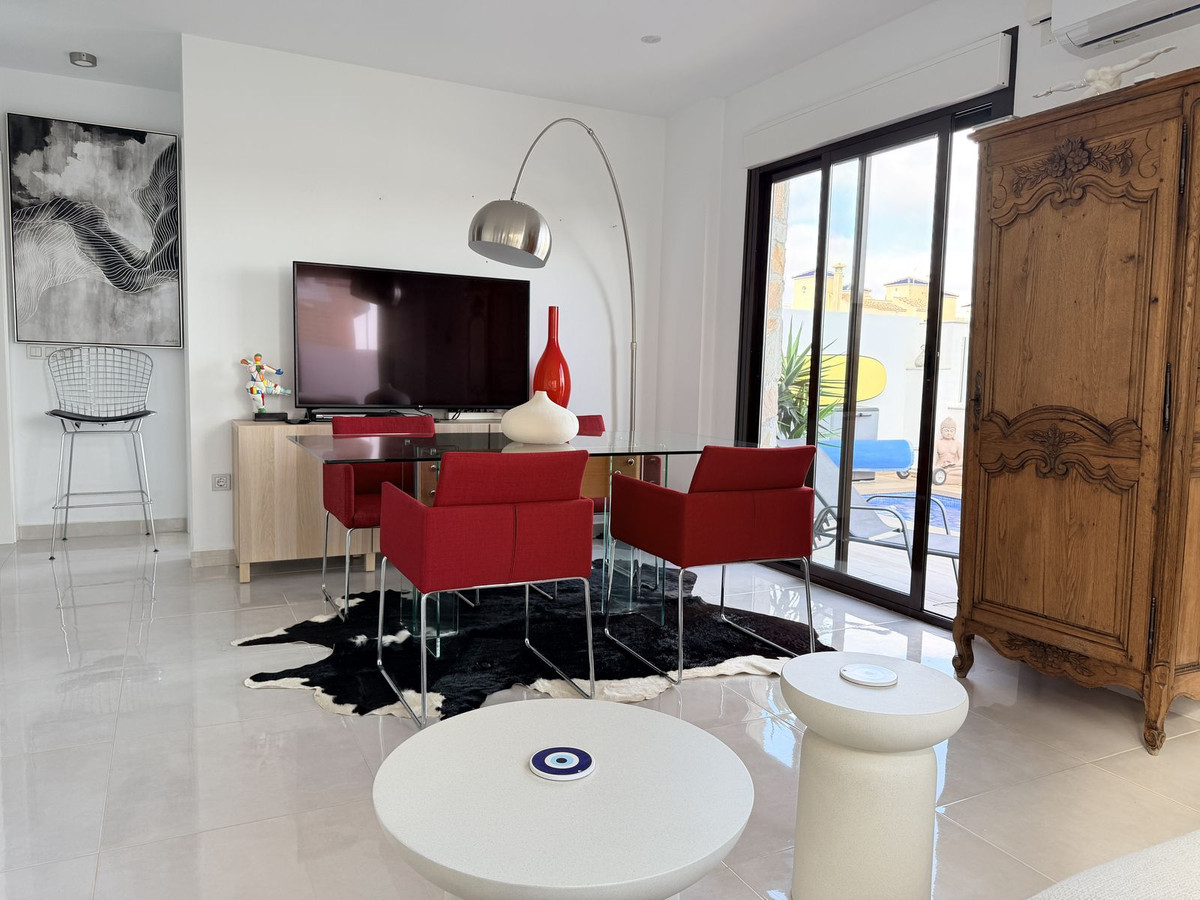 Huis te koop in Lomas de Cabo Roig | 3 slaapkamers H5315095