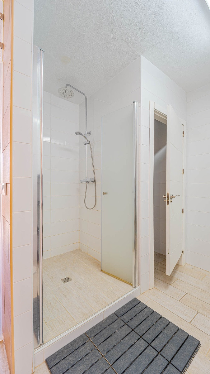 Property main view 50