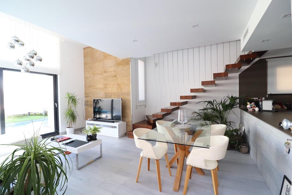 Huis te koop in Lomas de Cabo Roig | 3 slaapkamers H5330062