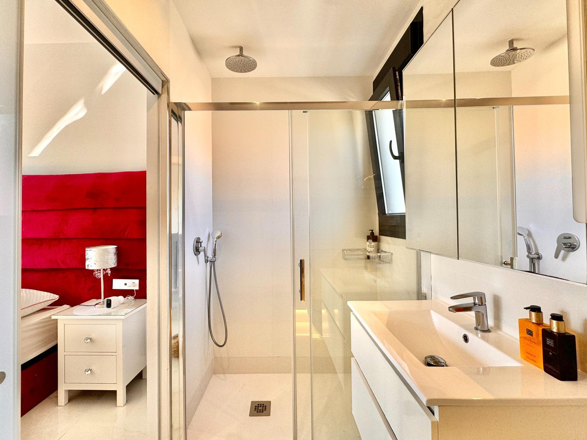 Huis te koop in Lomas de Cabo Roig | 4 slaapkamers H5337553