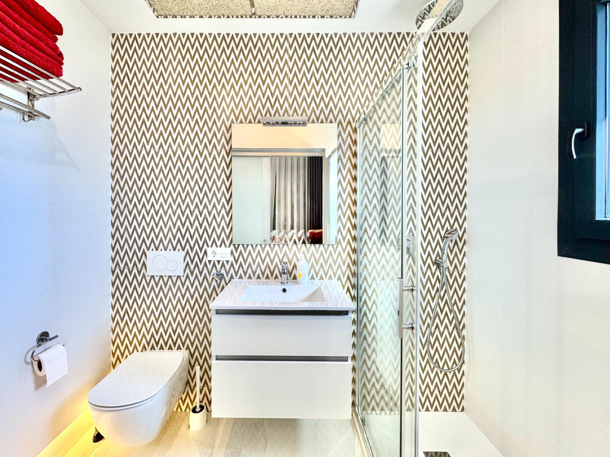 Huis te koop in Lomas de Cabo Roig | 4 slaapkamers H5337553