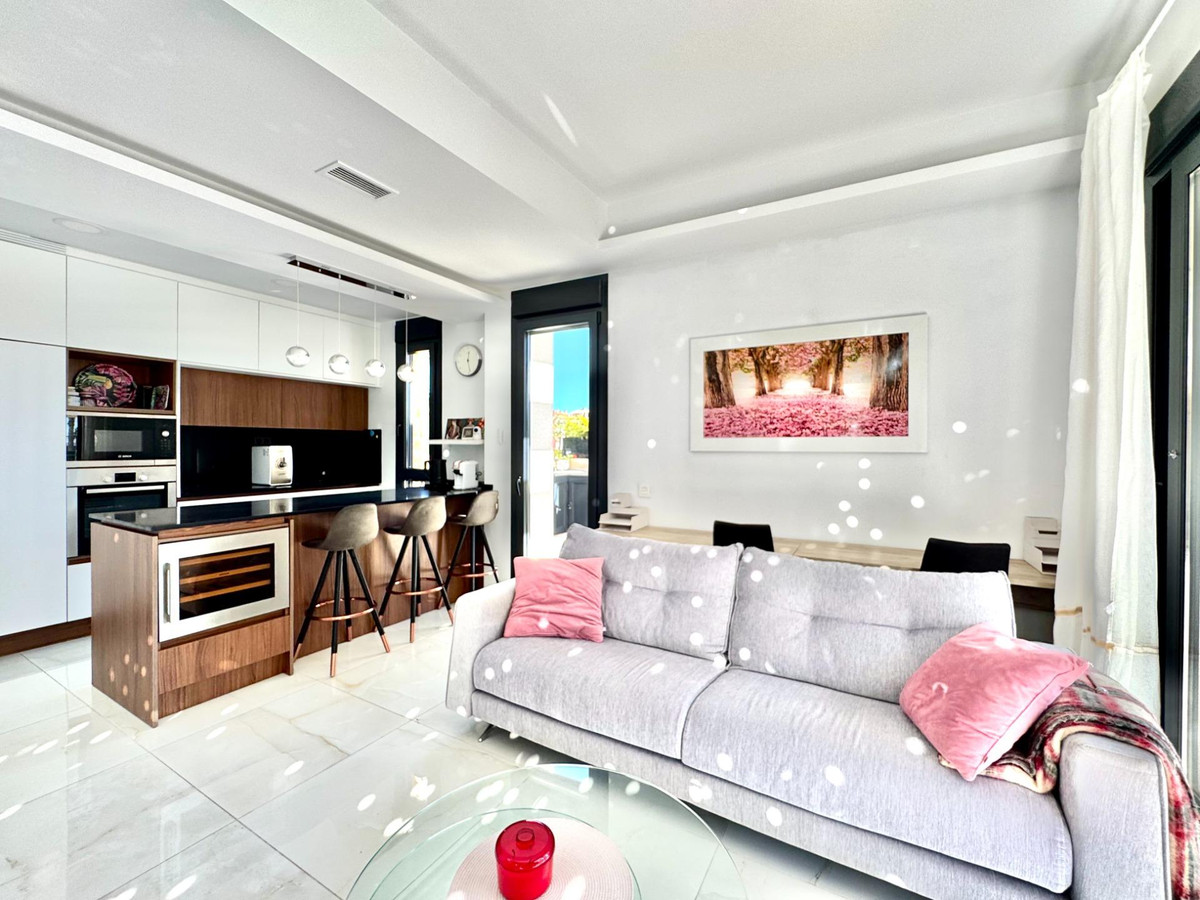 Huis te koop in Lomas de Cabo Roig | 4 slaapkamers H5337553