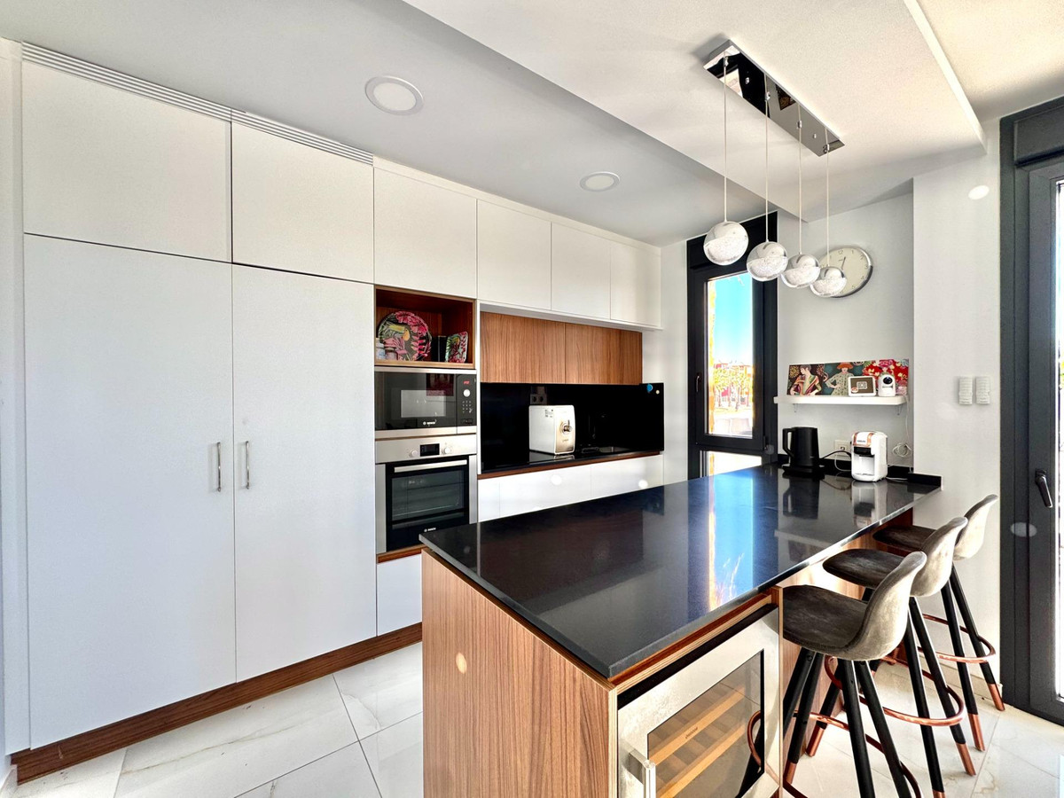 Huis te koop in Lomas de Cabo Roig | 4 slaapkamers H5337553