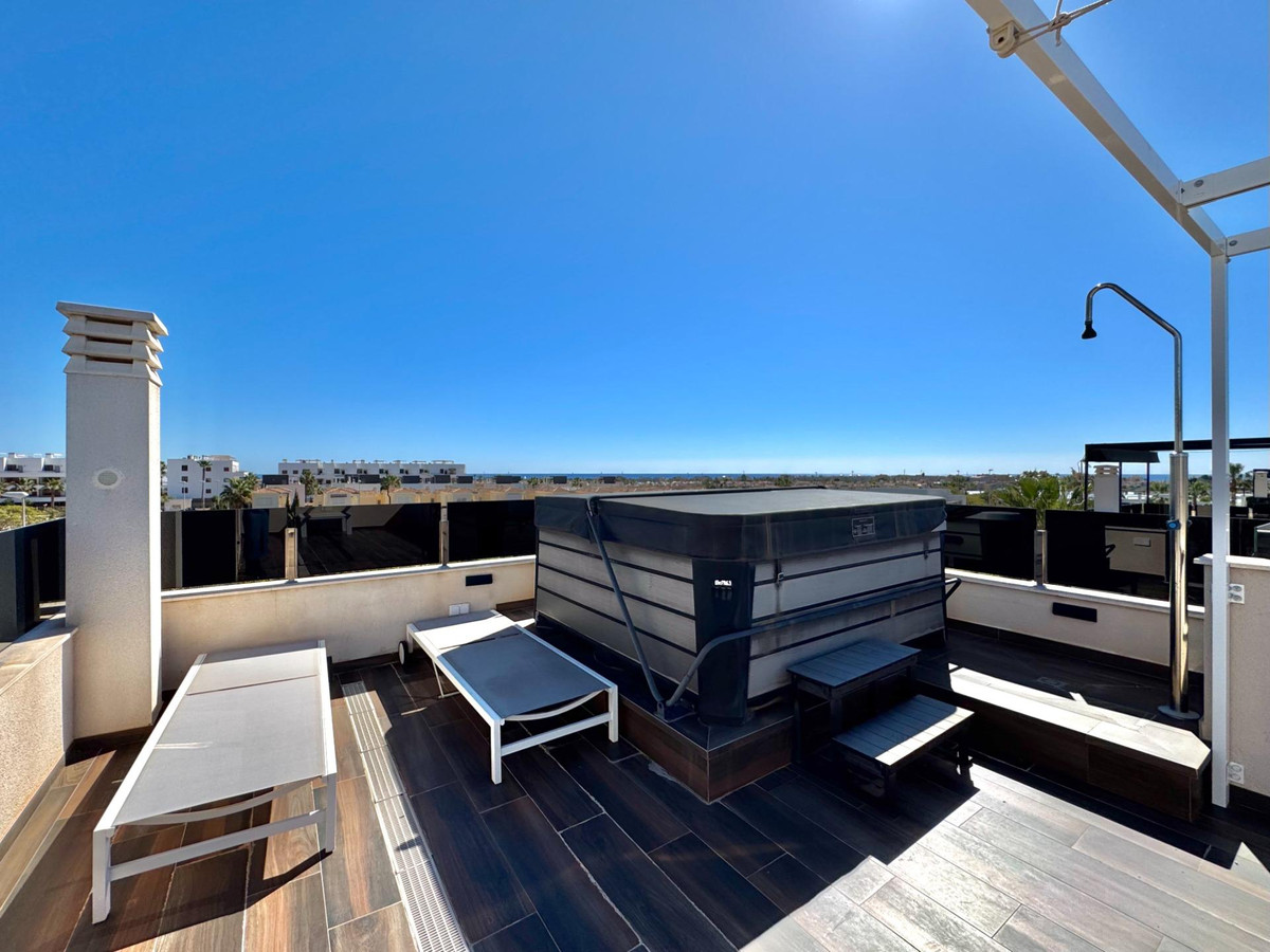 Huis te koop in Lomas de Cabo Roig | 4 slaapkamers H5337553