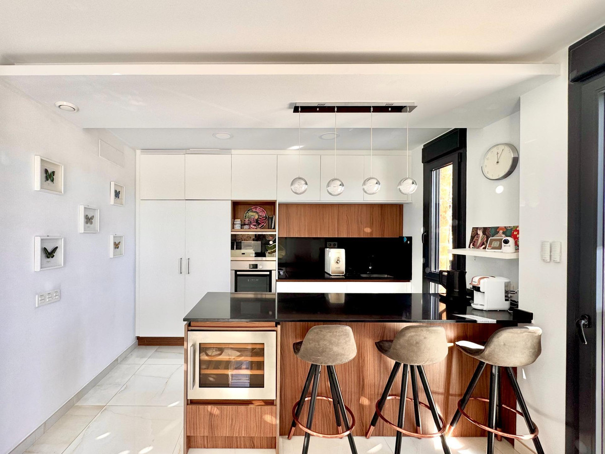 Huis te koop in Lomas de Cabo Roig | 4 slaapkamers H5337553