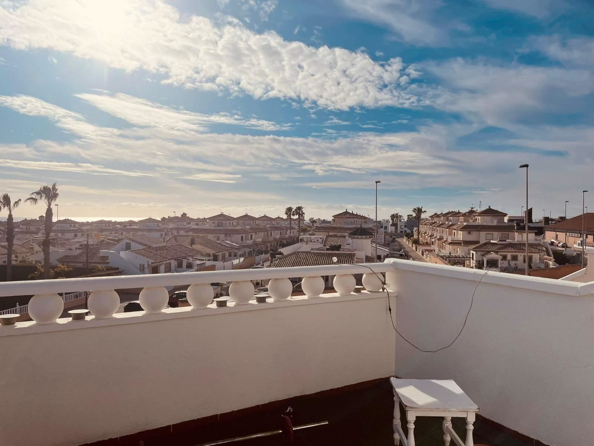 Huis te koop in Lomas de Cabo Roig | 3 slaapkamers H5352769