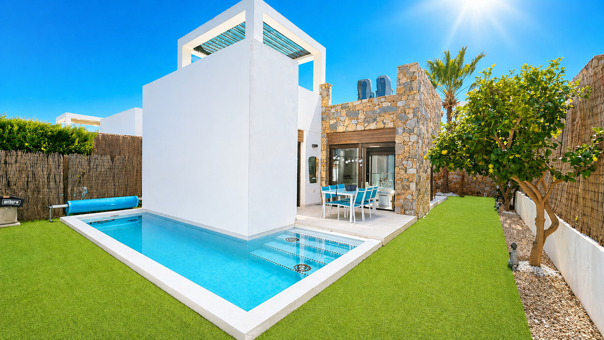 Huis te koop in Lomas de Cabo Roig | 2 slaapkamers H5368486