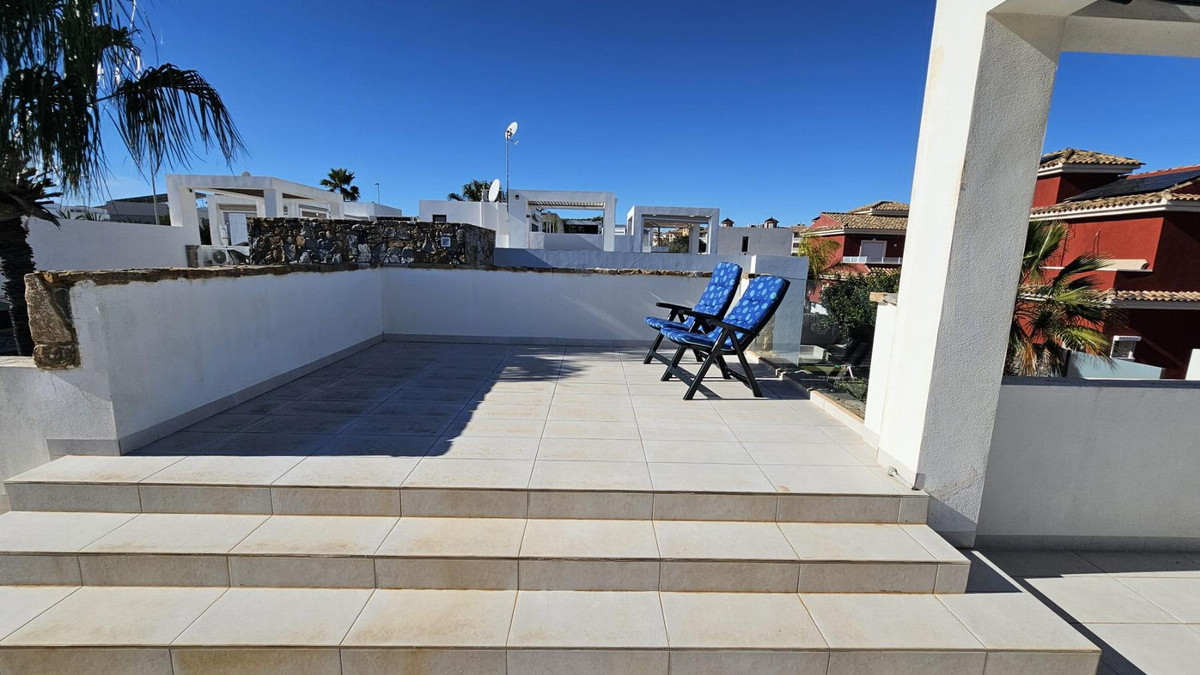 Huis te koop in Lomas de Cabo Roig | 2 slaapkamers H5368486