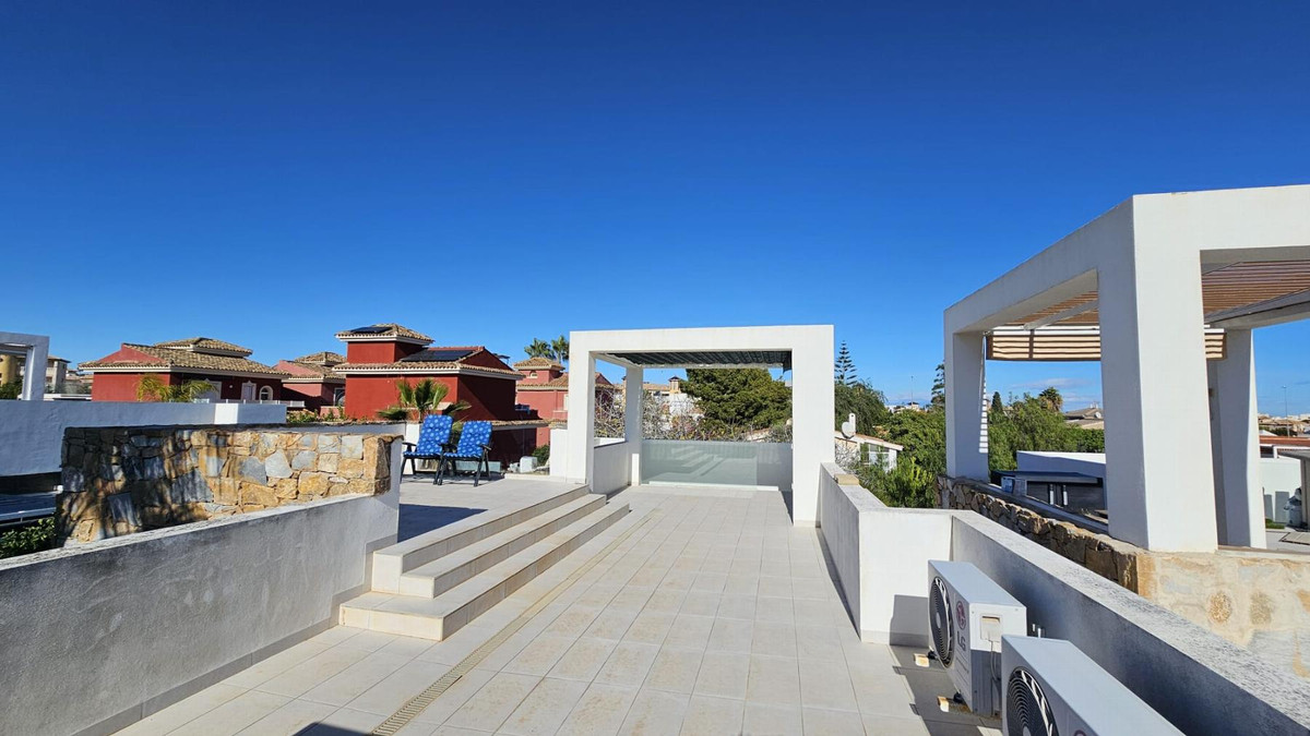 Huis te koop in Lomas de Cabo Roig | 2 slaapkamers H5368486