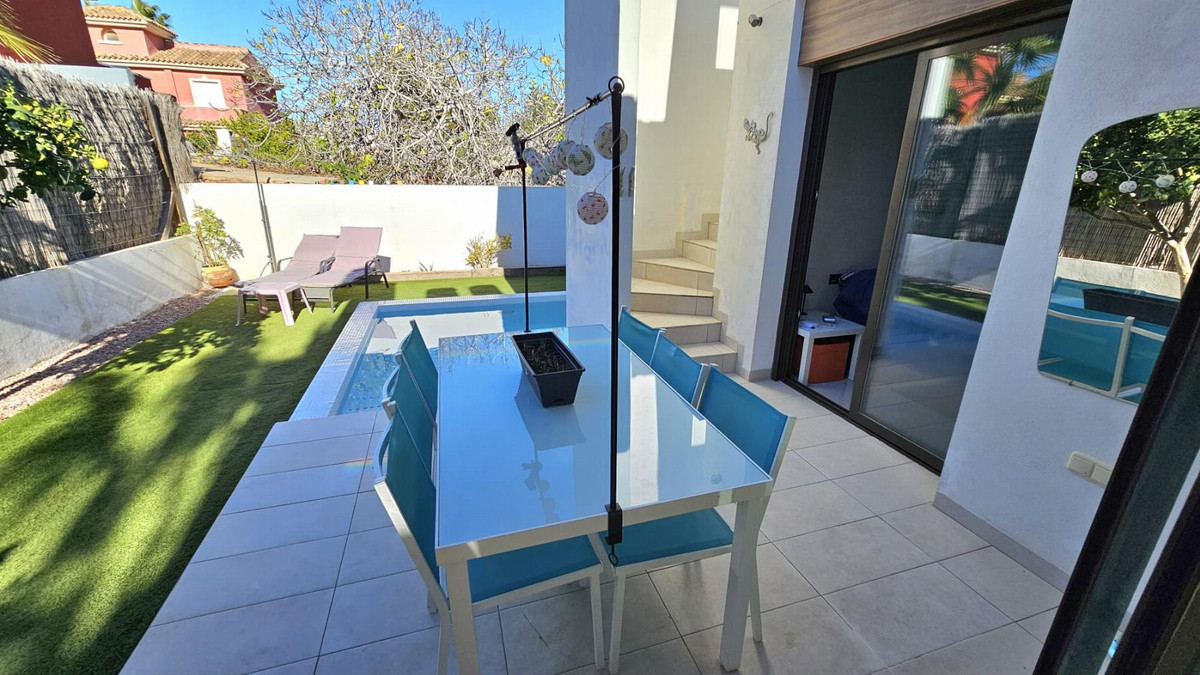 Huis te koop in Lomas de Cabo Roig | 2 slaapkamers H5368486