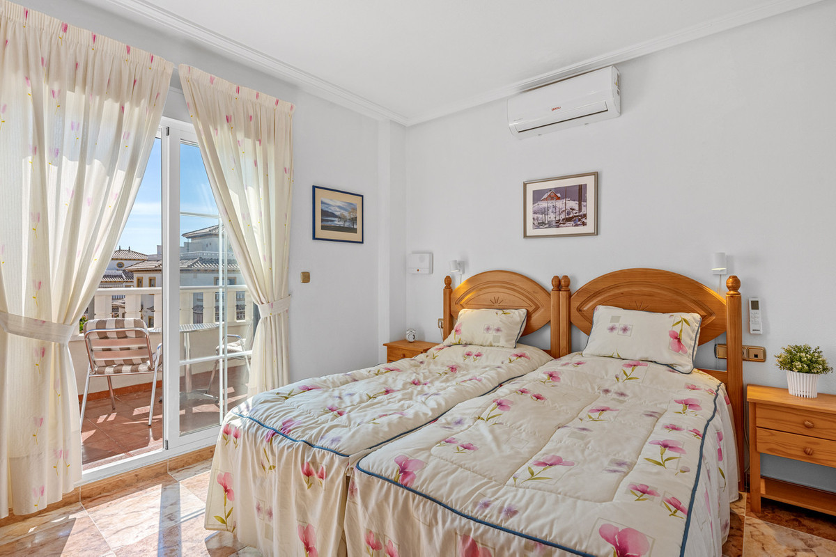 Quad te koop in Lomas de Cabo Roig | 2 slaapkamers H5389351