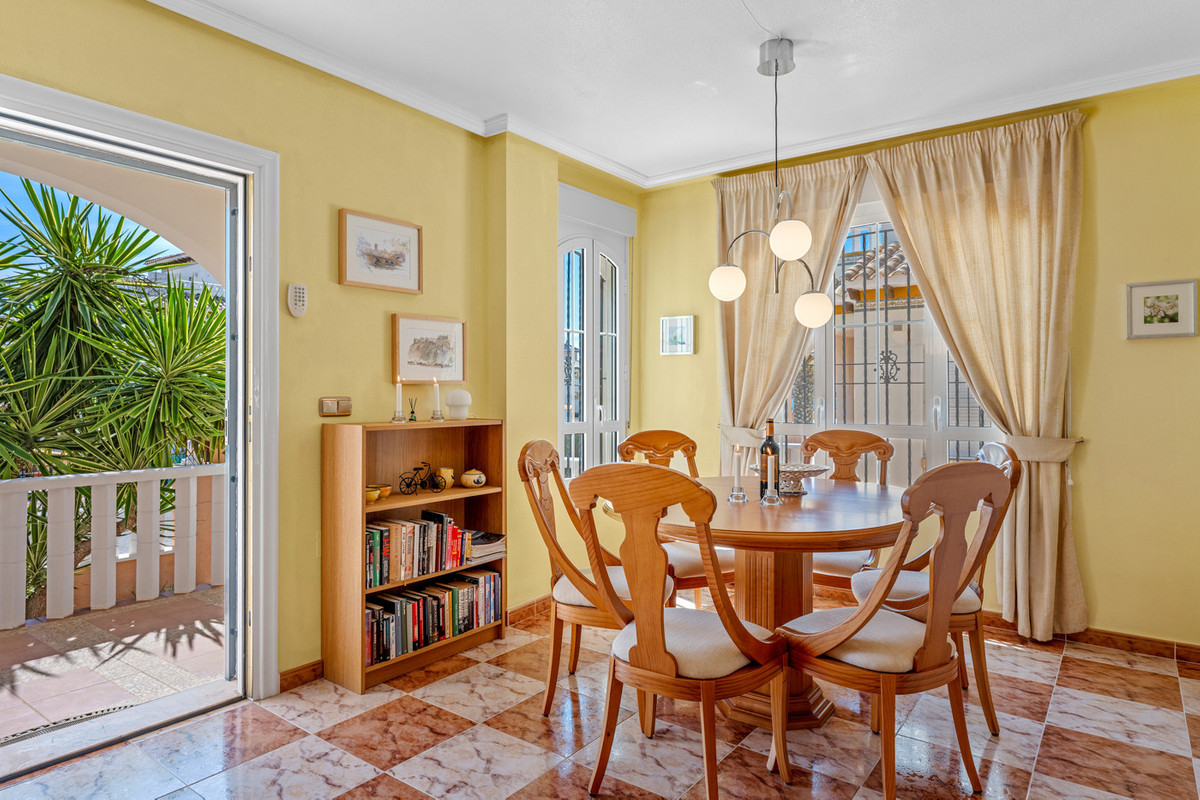 Quad te koop in Lomas de Cabo Roig | 2 slaapkamers H5389351