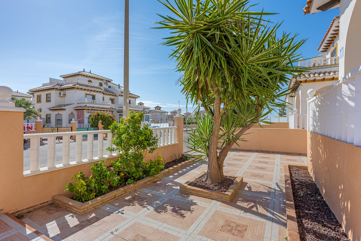 Quad te koop in Lomas de Cabo Roig | 2 slaapkamers H5389351