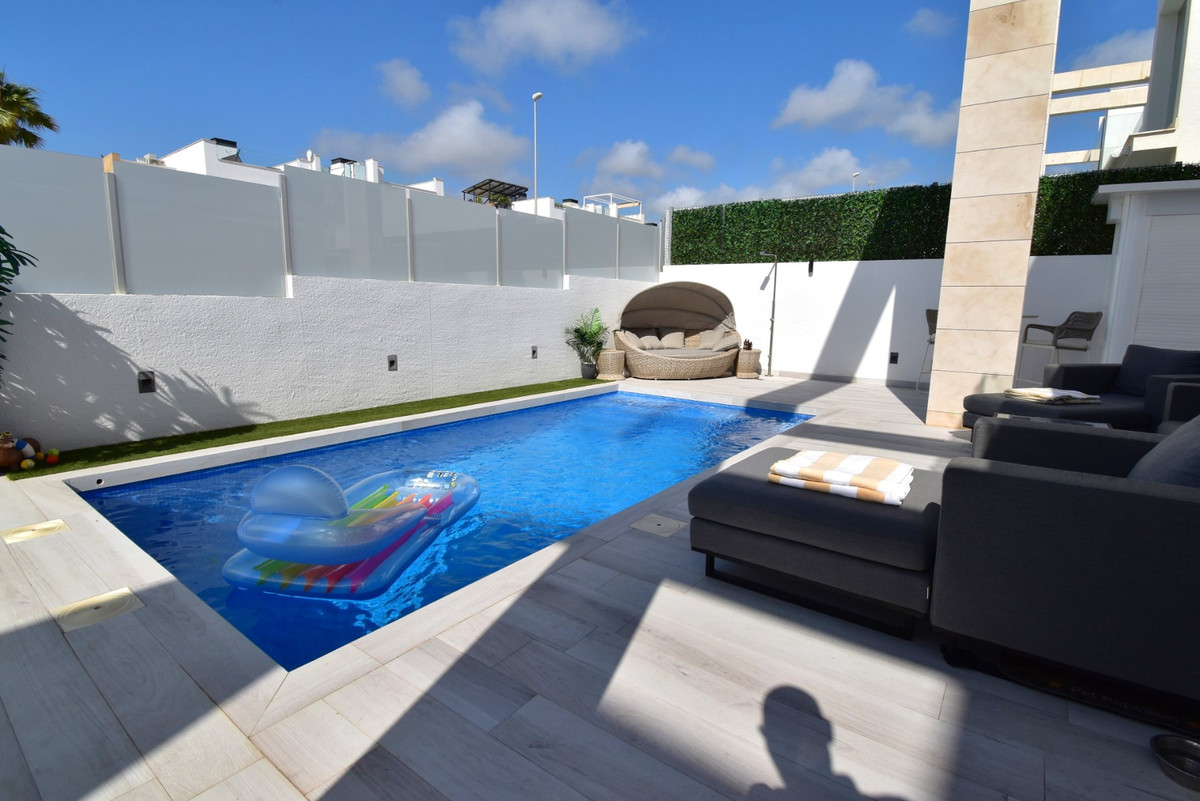 Property main view 4