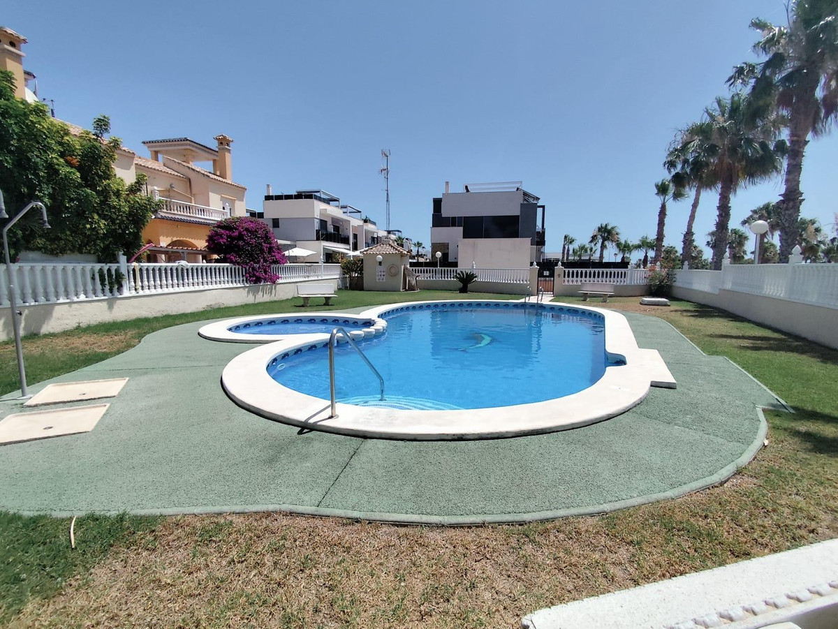 Appartement te koop in Lomas de Cabo Roig | 2 slaapkamers H5460625