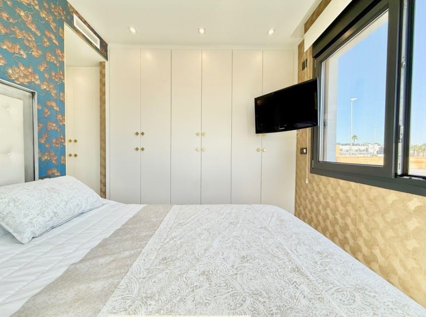 Property main view 18