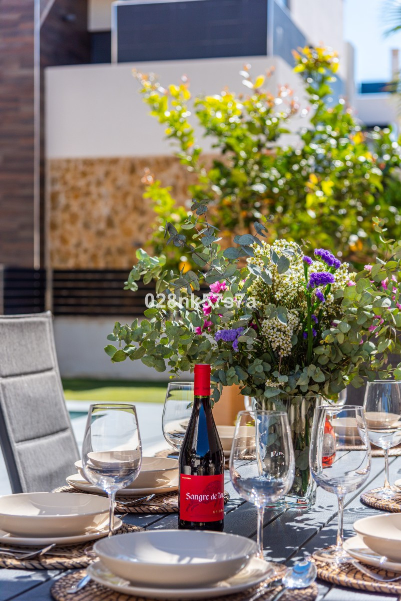 Huis te koop in Lomas De Campoamor | 4 slaapkamers H5242363