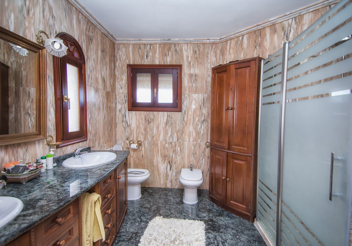 Huis te koop in Los Alamos | 4 slaapkamers H5116558