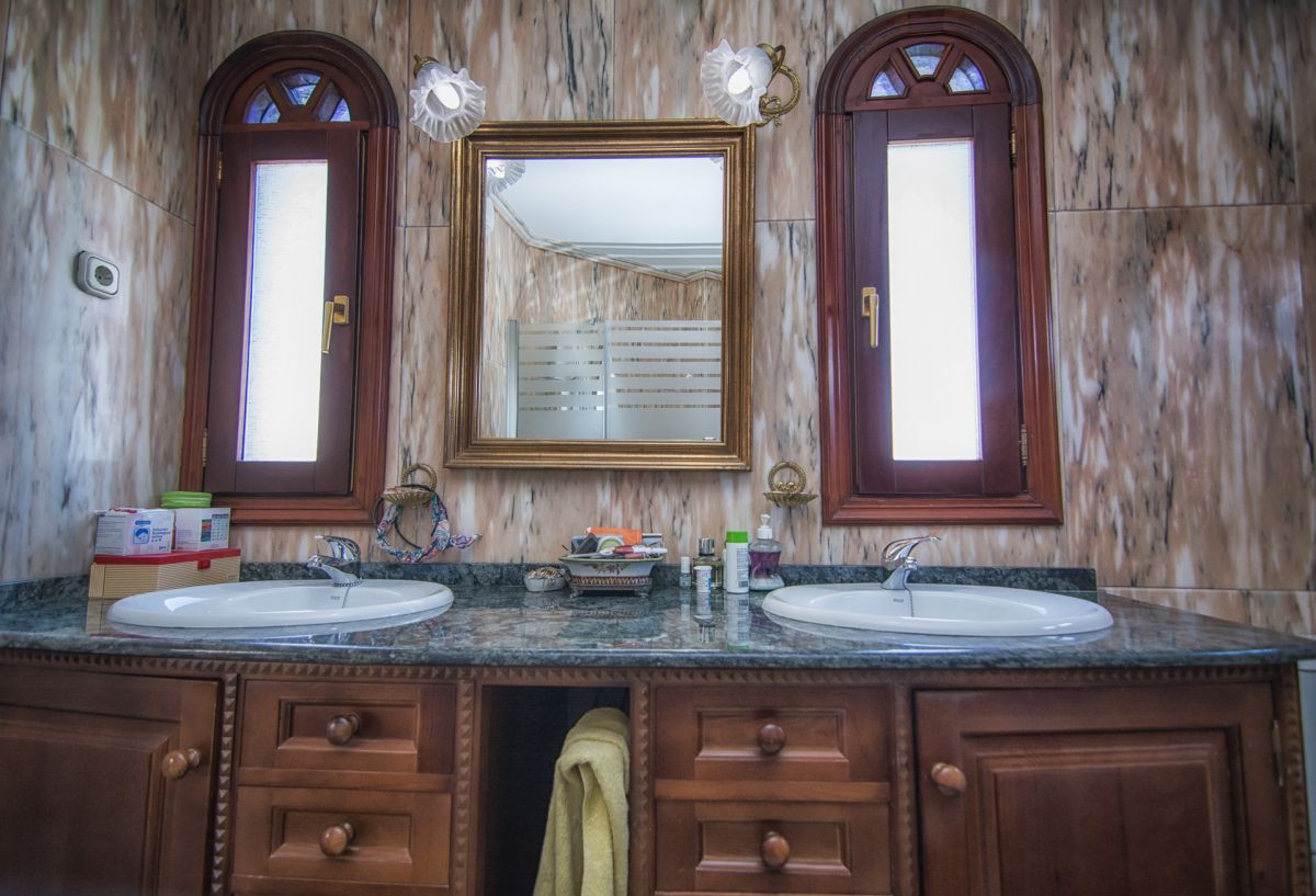 Huis te koop in Los Alamos | 4 slaapkamers H5116558