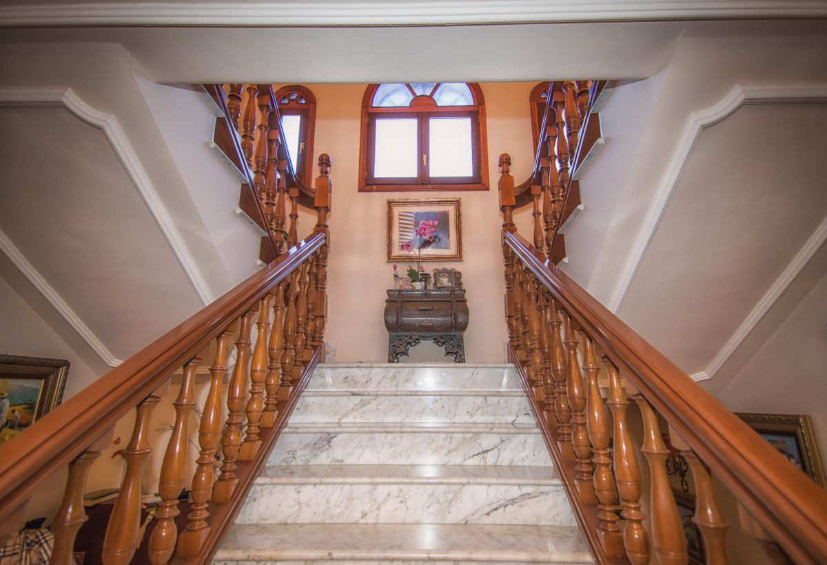 Huis te koop in Los Alamos | 4 slaapkamers H5116558