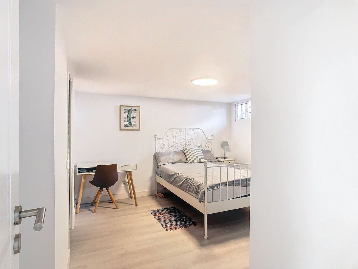 Huis te koop in Los Alamos | 5 slaapkamers H5232226