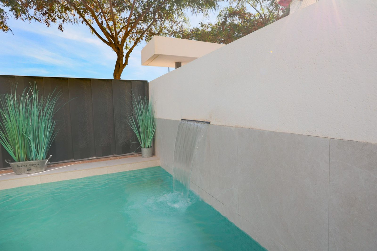 Property main view 44