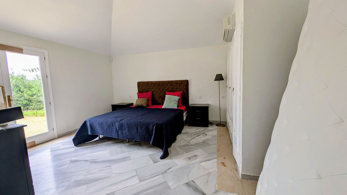 Property main view 33