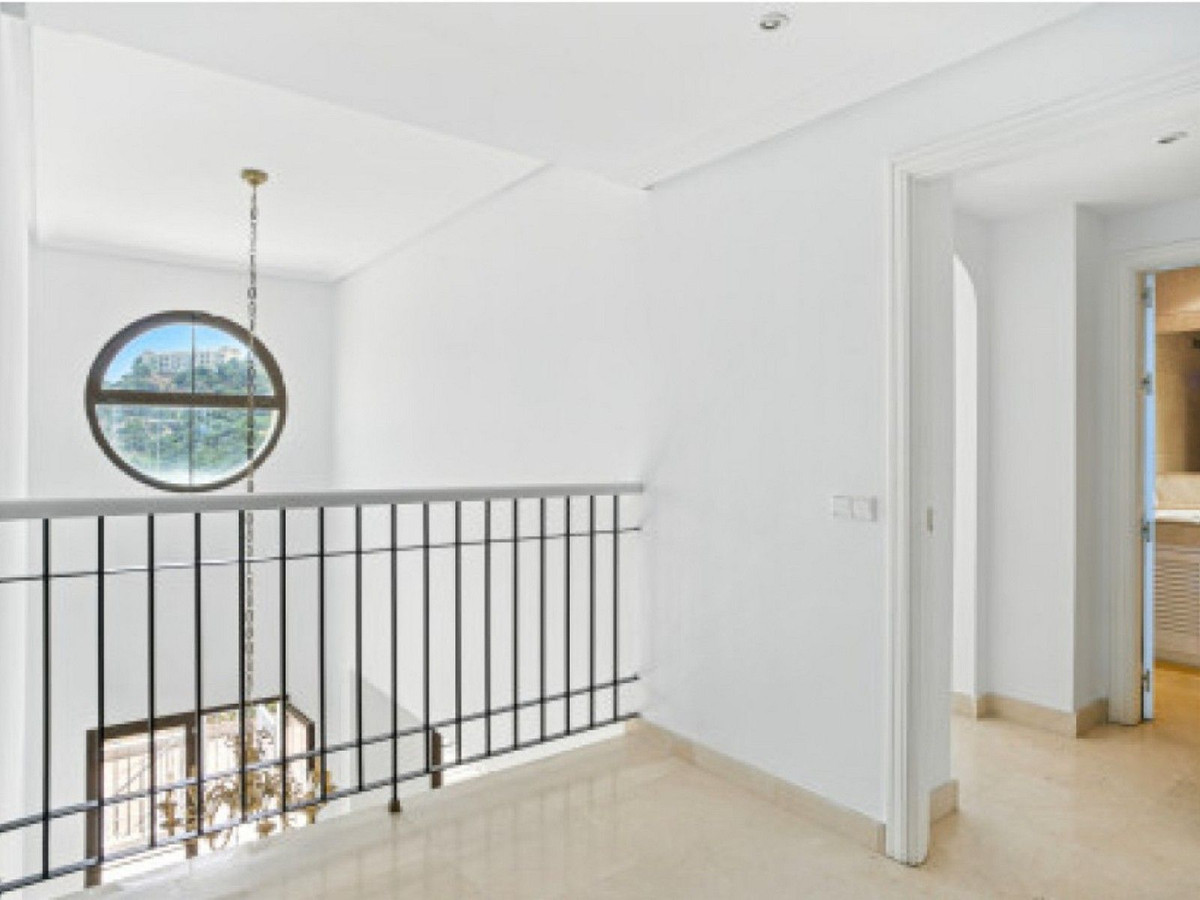 Property main view 16
