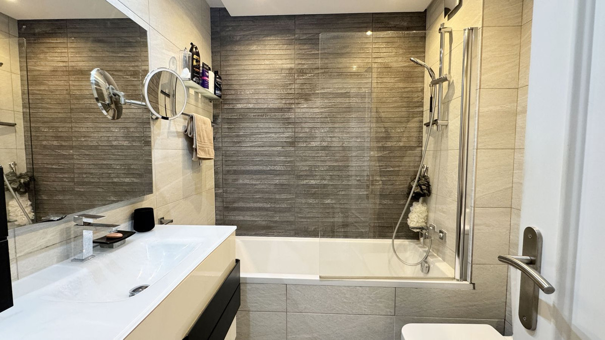 Property main view 16