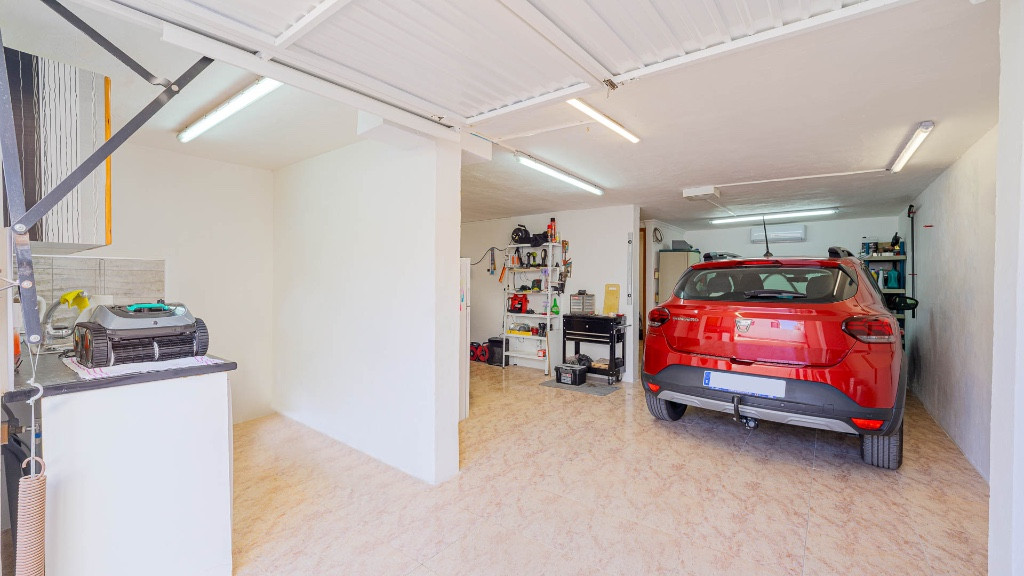 Property main view 36