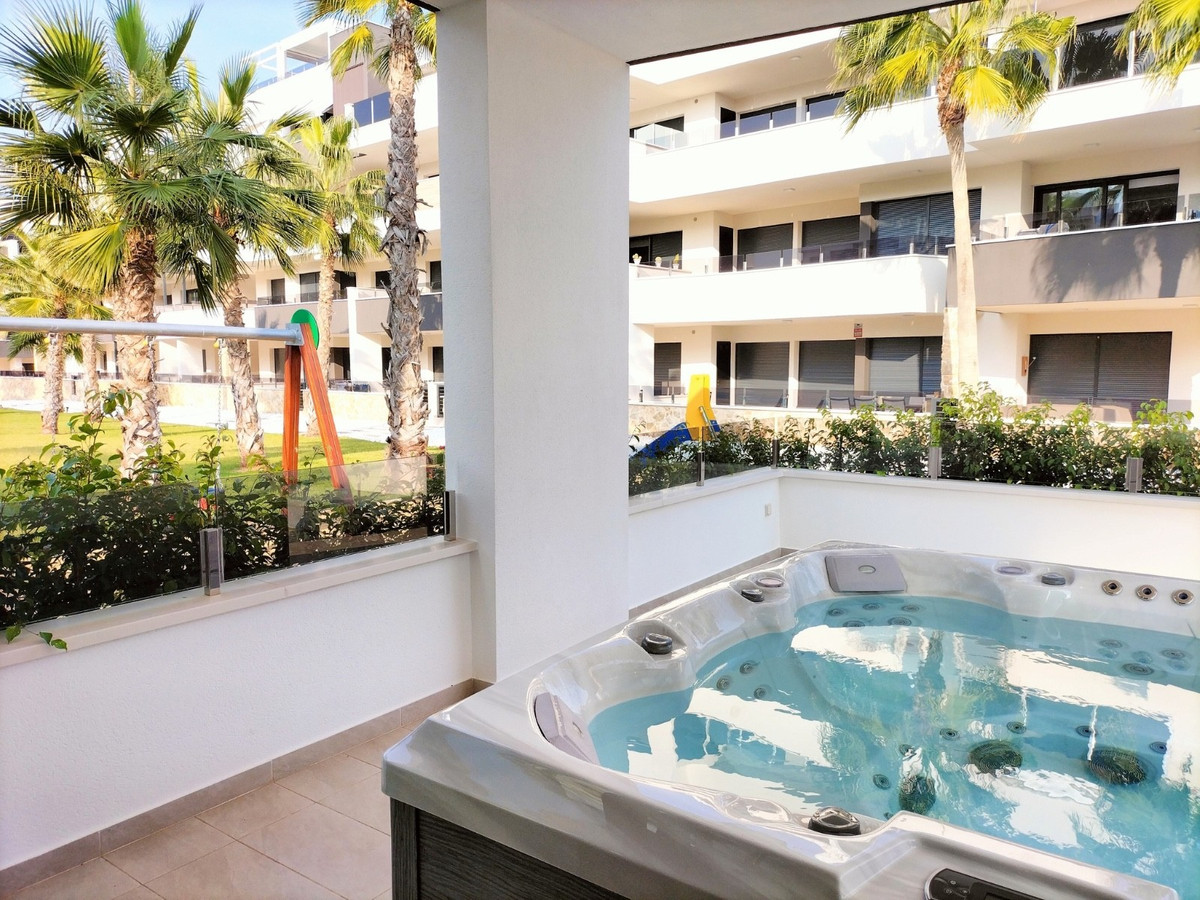 Appartement te koop in Los Altos | 2 slaapkamers H5305318