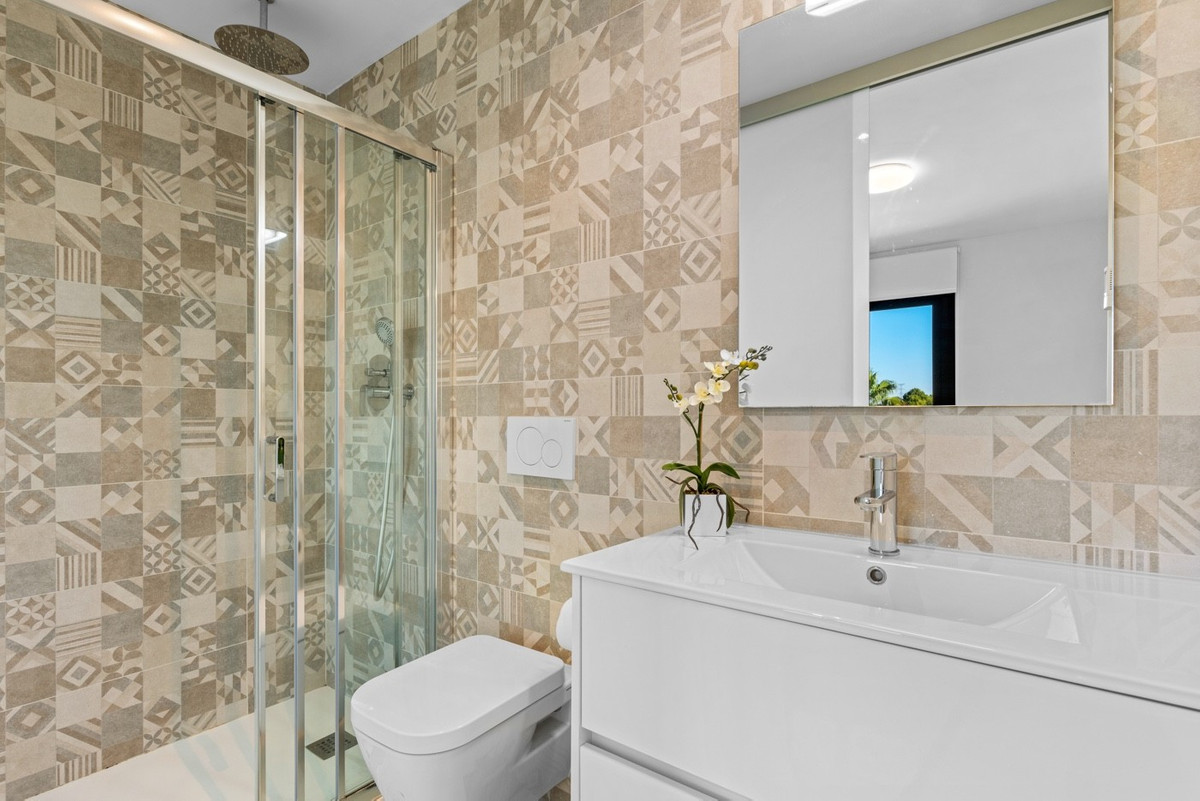 Appartement te koop in Los Altos | 2 slaapkamers H5305318