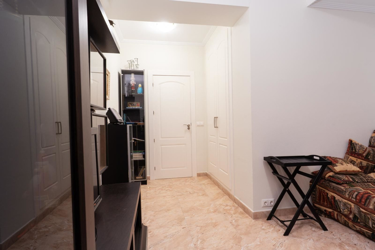 Huis te koop in Los Altos | 7 slaapkamers H5390140